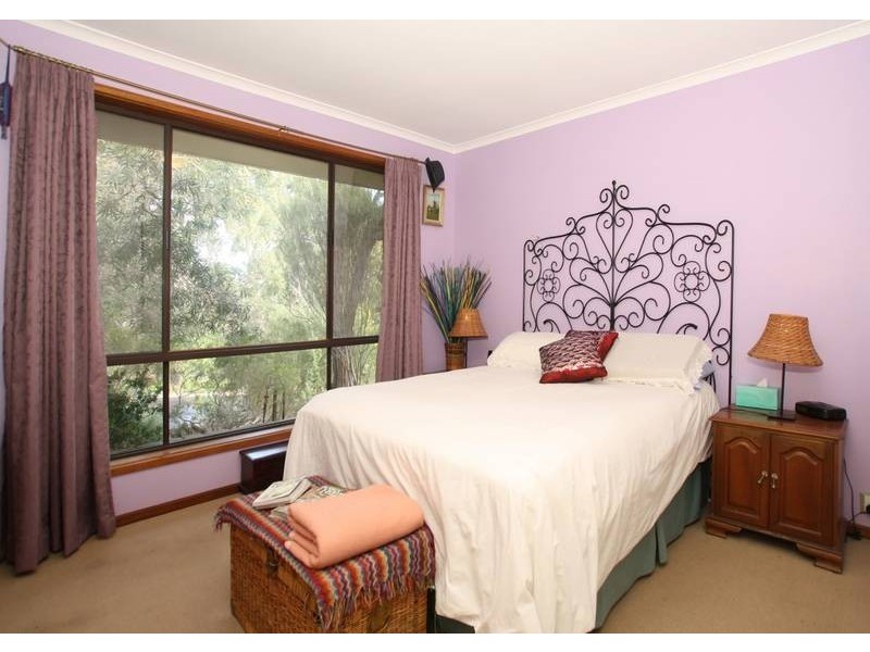 5 Alpine Road, Happy Valley SA 5159