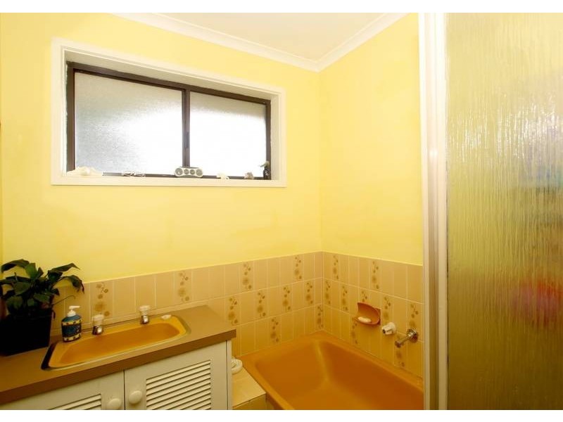 5 Alpine Road, Happy Valley SA 5159