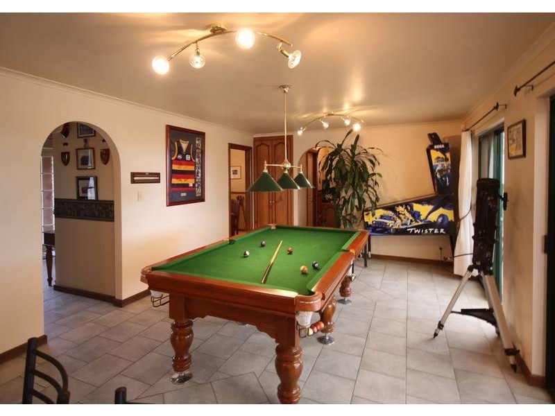 14 Shetland Street, Woodcroft SA 5162