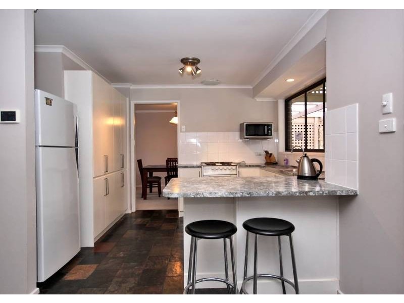 15 Paltarra Grove, Aberfoyle Park SA 5159