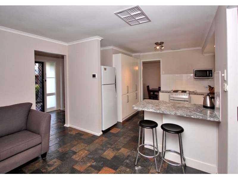 15 Paltarra Grove, Aberfoyle Park SA 5159