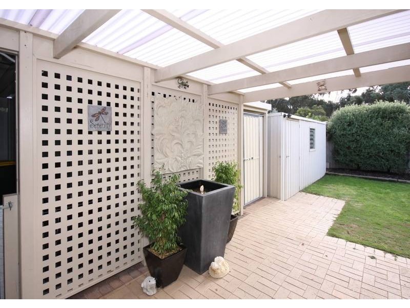 15 Paltarra Grove, Aberfoyle Park SA 5159