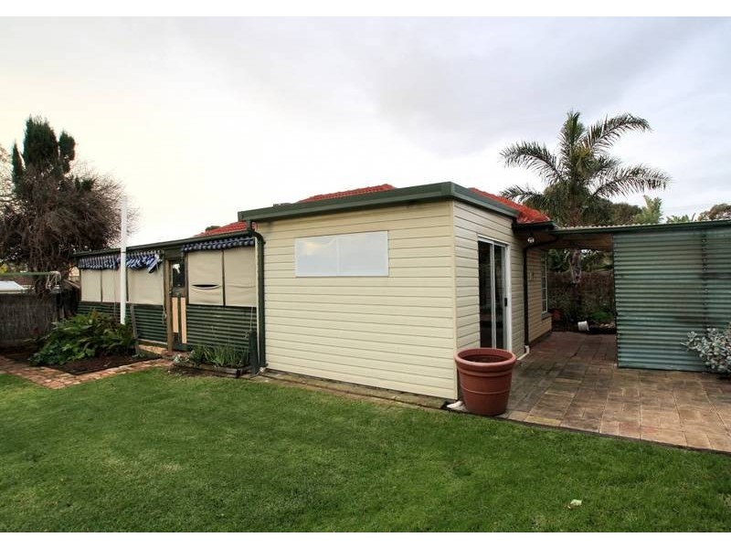 17 Archerfield Avenue, Christies Beach SA 5165