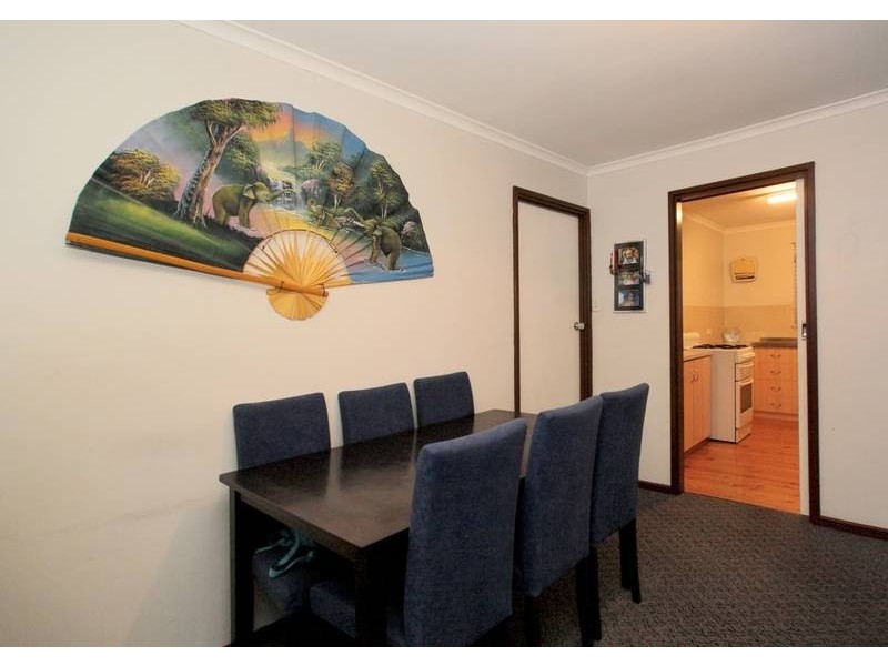27 Helsinki Road, Hackham West SA 5163