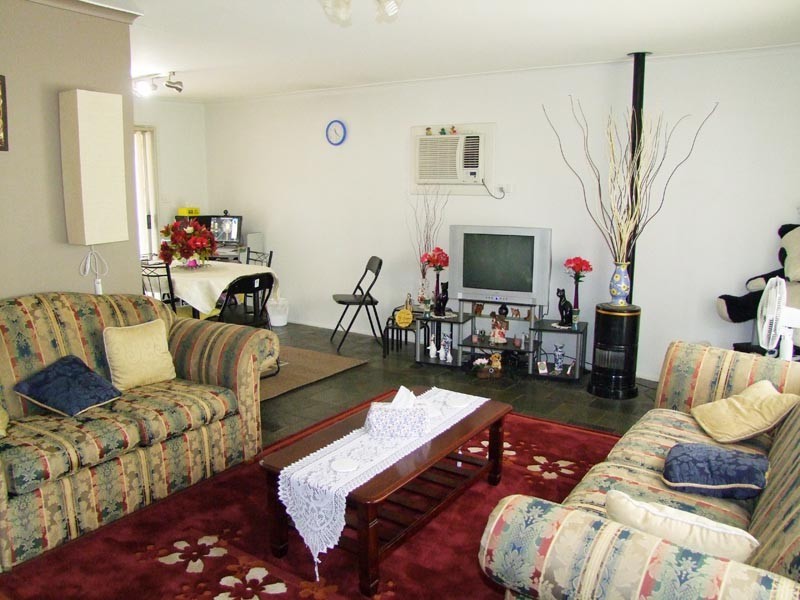 33 Malbeck Drive, Reynella East SA 5161