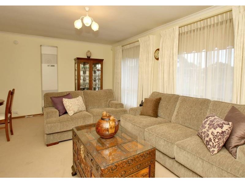 39 Salvador Street, Flagstaff Hill SA 5159