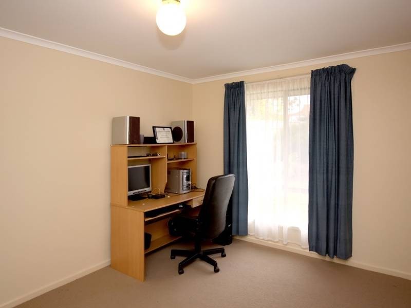 2 Osprey Court, Flagstaff Hill SA 5159