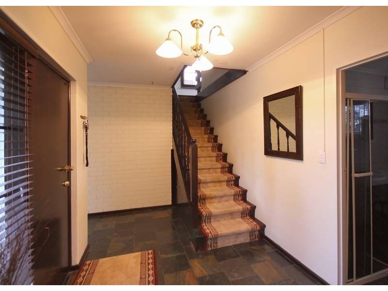 12 Broadmeadow Drive, Flagstaff Hill SA 5159