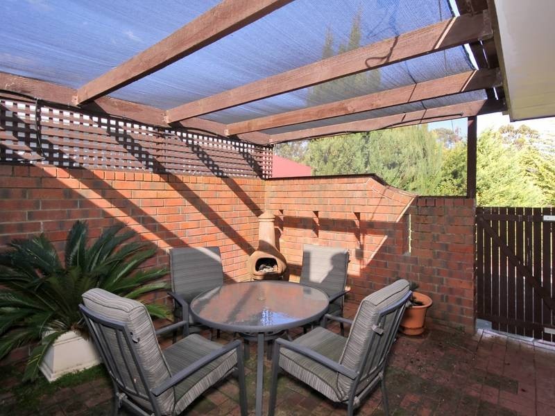 16 New York Road, Aberfoyle Park SA 5159
