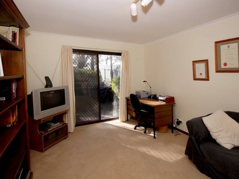 16 New York Road, Aberfoyle Park SA 5159