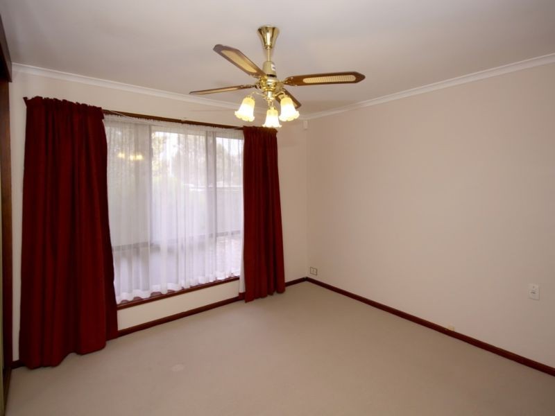 5 Dawson Avenue, Happy Valley SA 5159