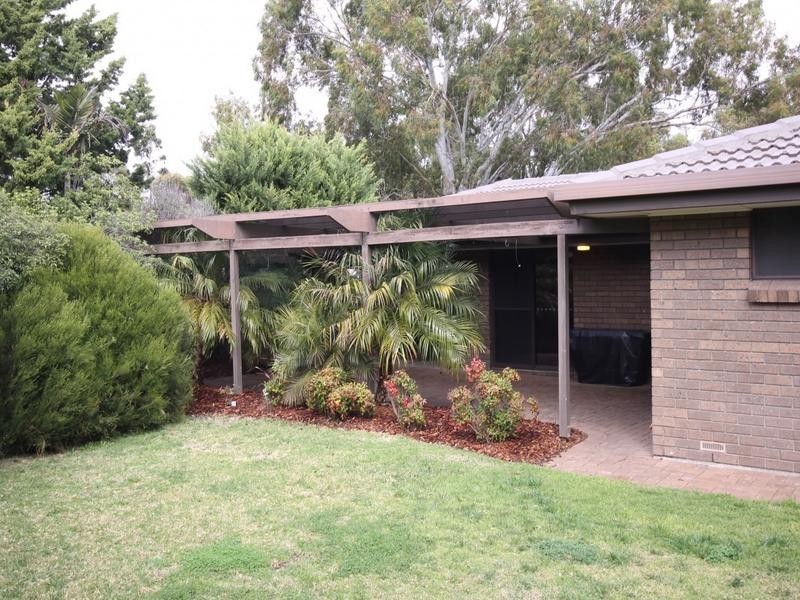 5 Dawson Avenue, Happy Valley SA 5159