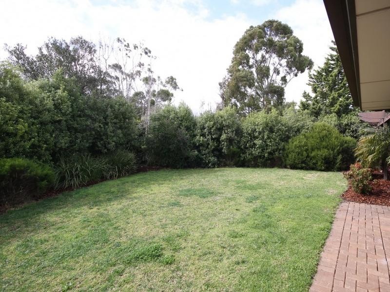 5 Dawson Avenue, Happy Valley SA 5159