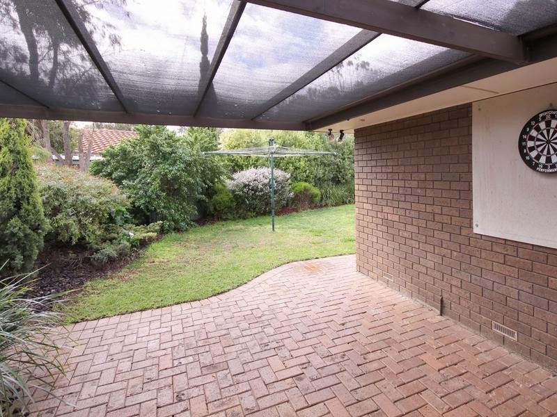 5 Dawson Avenue, Happy Valley SA 5159