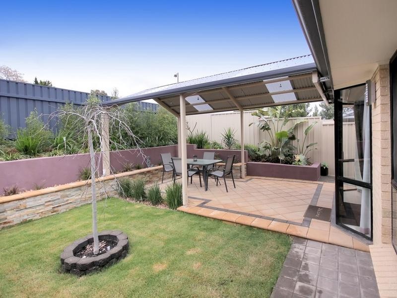 4 Walnut Street, Old Reynella SA 5161