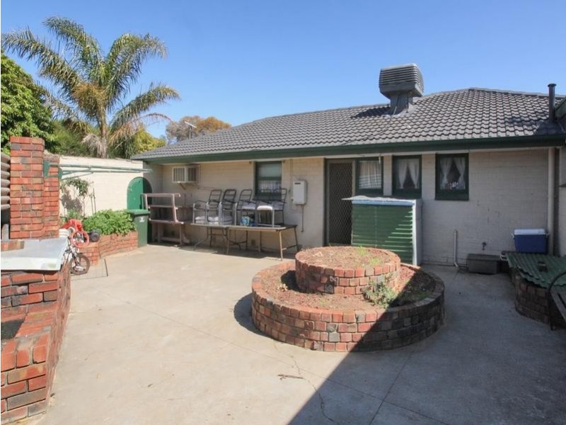 9 Marcian Street, Christie Downs SA 5164