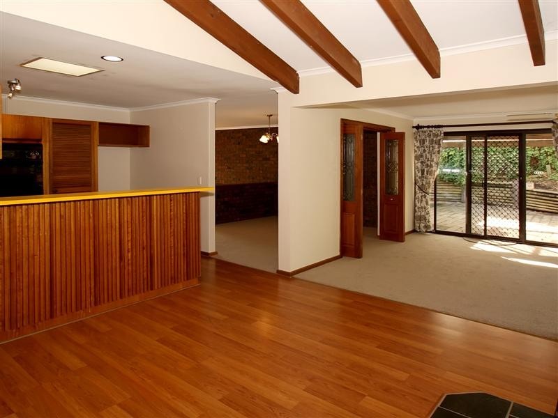 18 Booth Street, Happy Valley SA 5159