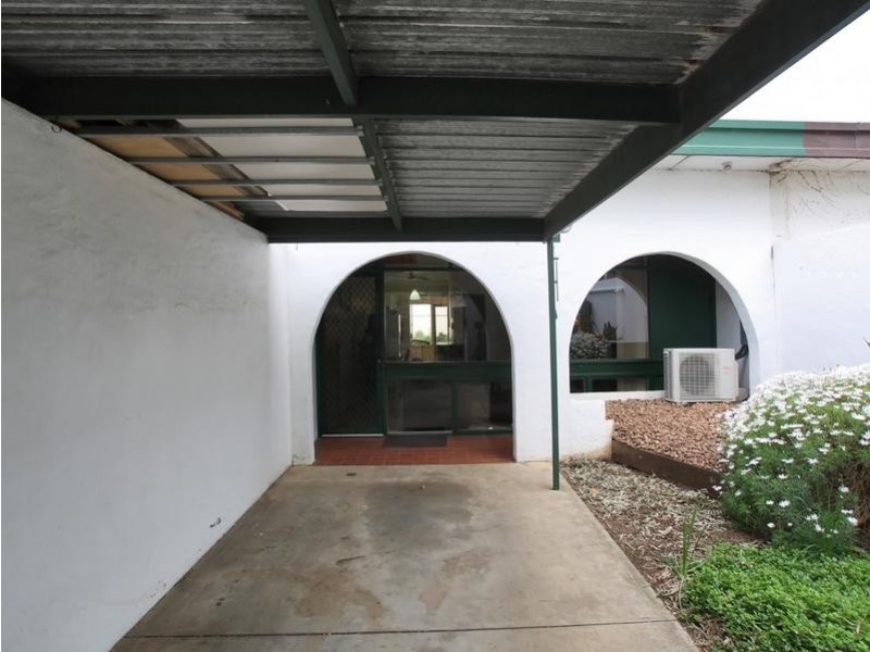 2/26 The Strand, Reynella SA 5161