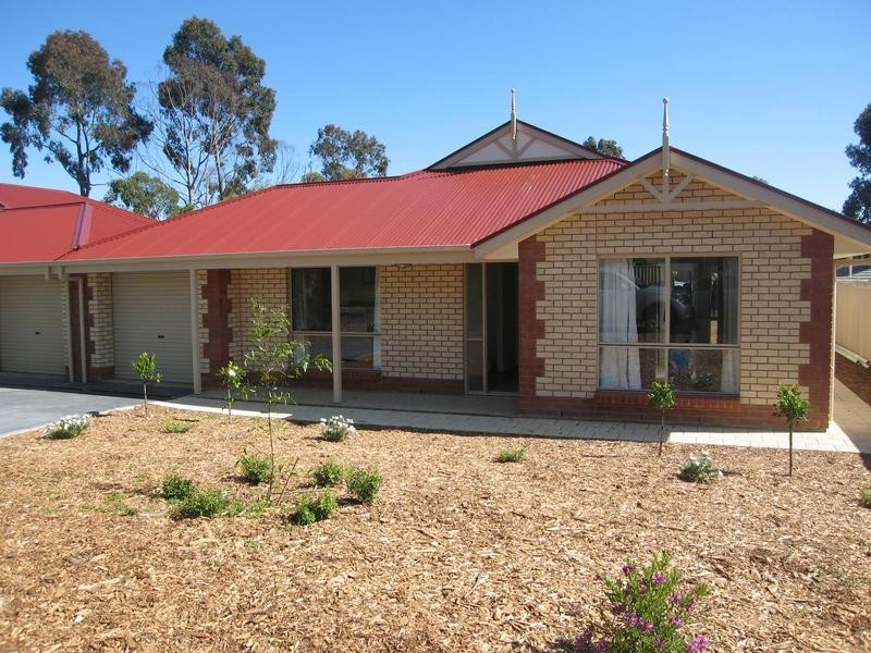 10 Berlin Terrace, Aberfoyle Park SA 5159