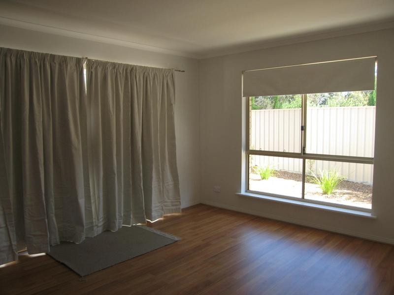 10 Berlin Terrace, Aberfoyle Park SA 5159