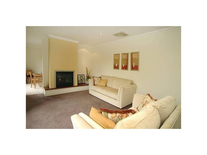 22 Walters Crescent, Aberfoyle Park SA 5159