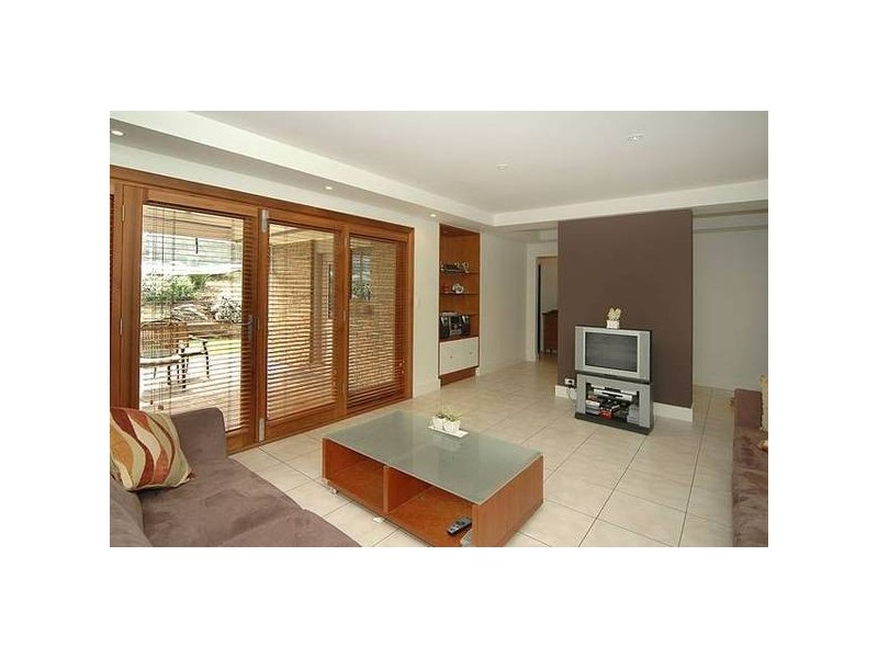 22 Walters Crescent, Aberfoyle Park SA 5159