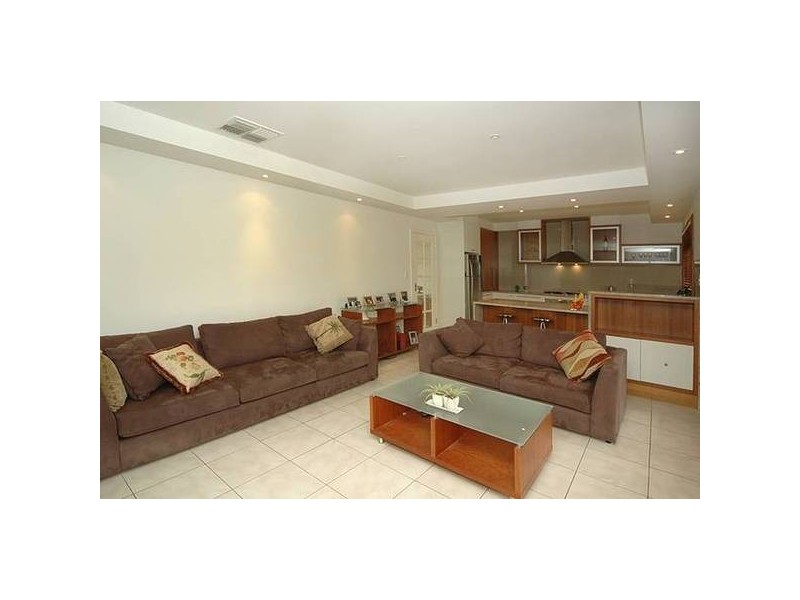 22 Walters Crescent, Aberfoyle Park SA 5159