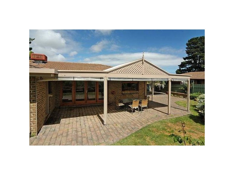 22 Walters Crescent, Aberfoyle Park SA 5159