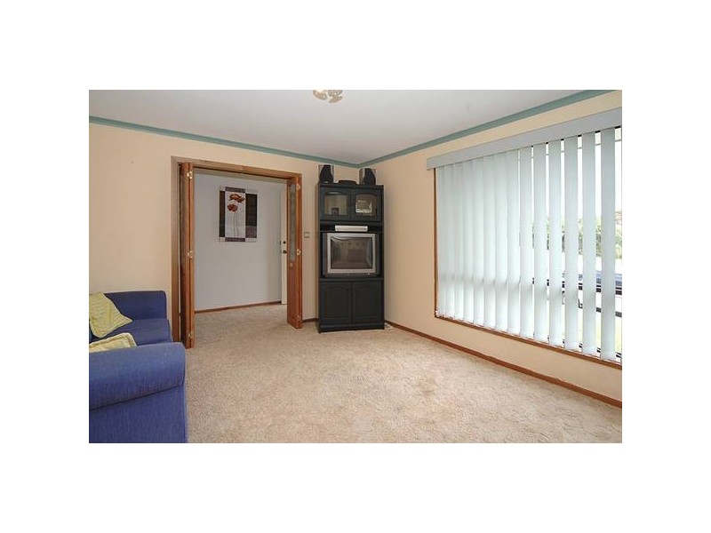 29 Magnolia Avenue, Happy Valley SA 5159