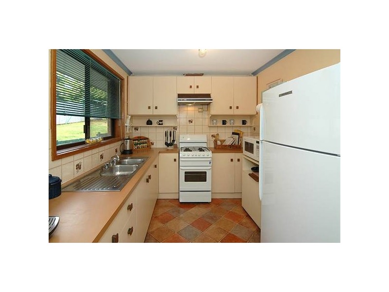 29 Magnolia Avenue, Happy Valley SA 5159