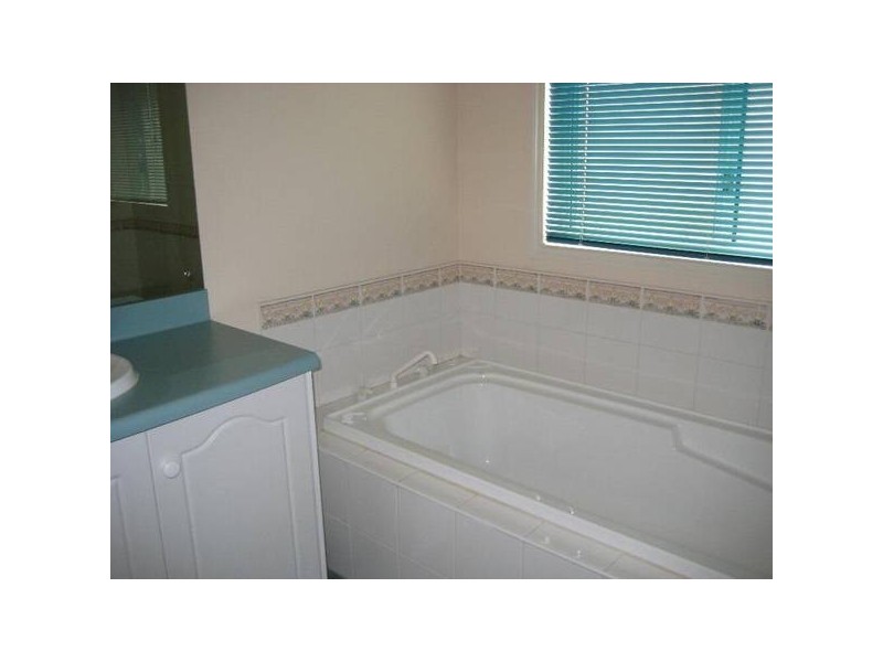 13 Worthing Drive, Sheidow Park SA 5158