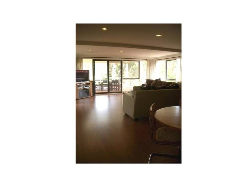 3 Broadmeadow Drive, Flagstaff Hill SA 5159