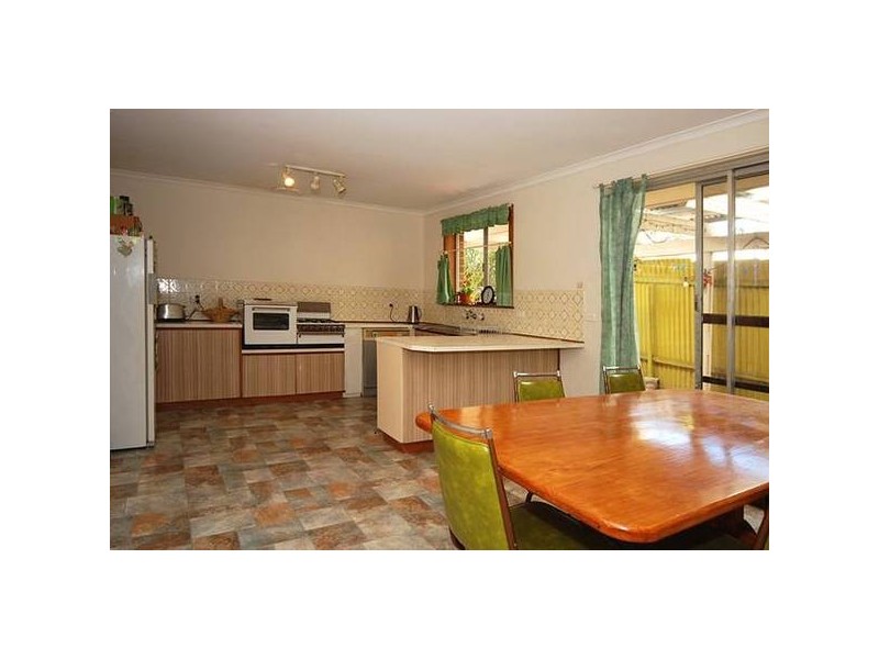 81 Regency Road, Happy Valley SA 5159