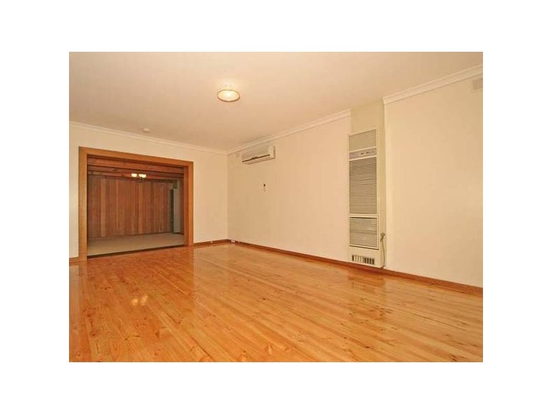 11 Vynland Drive, Flagstaff Hill SA 5159
