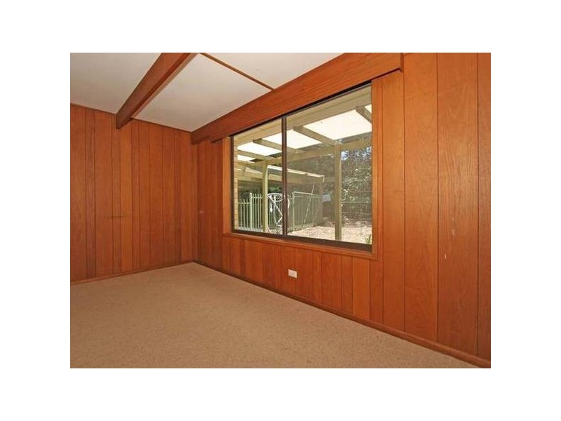 11 Vynland Drive, Flagstaff Hill SA 5159
