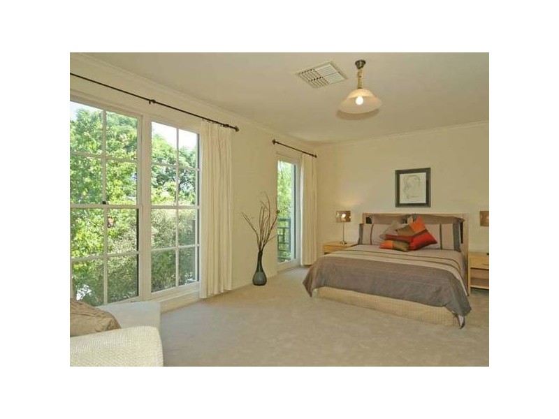7 Amber Woods Drive, Glenside SA 5065