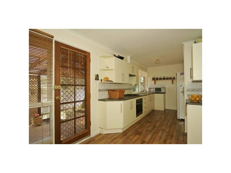 17 Opie Street, Aberfoyle Park SA 5159