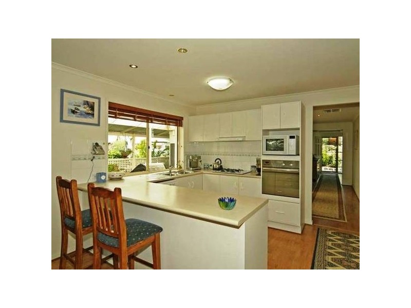 11 Glen Eyre Court, Aberfoyle Park SA 5159