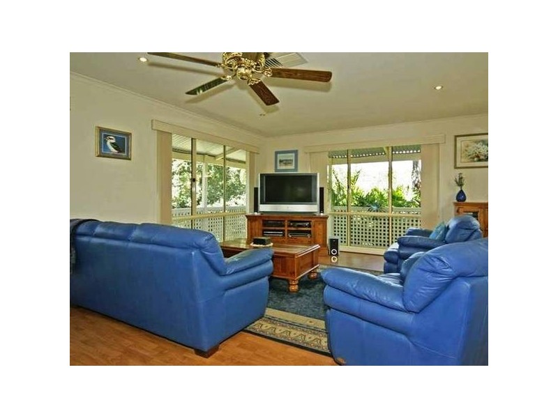 11 Glen Eyre Court, Aberfoyle Park SA 5159