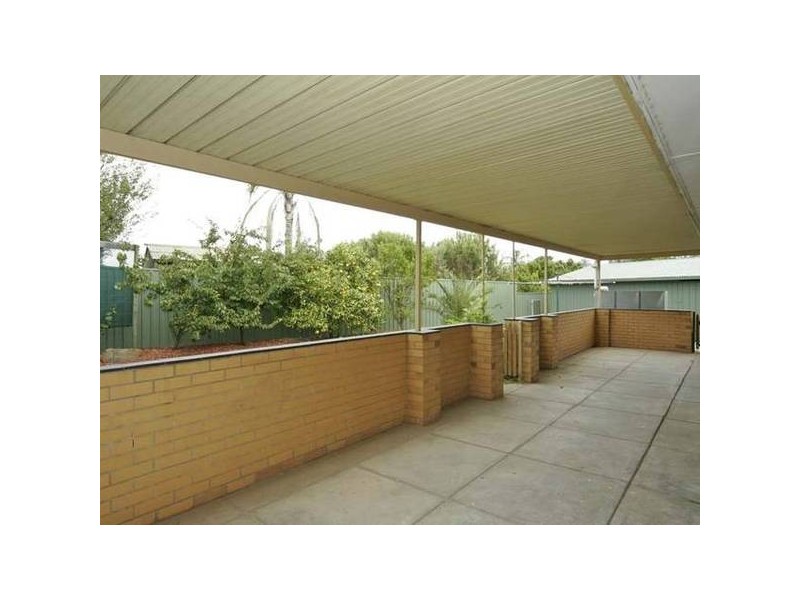 12 Oliver Street, Reynella SA 5161