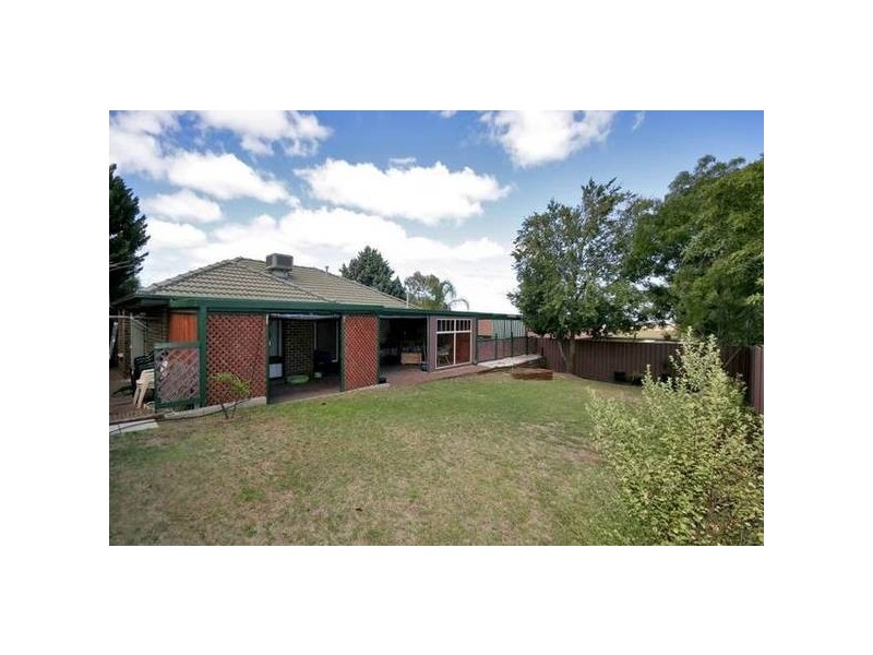 100 Lander Road, Trott Park SA 5158