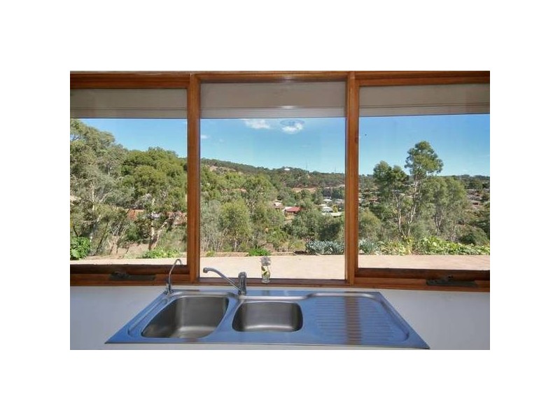 14 Melingie Court, Happy Valley SA 5159