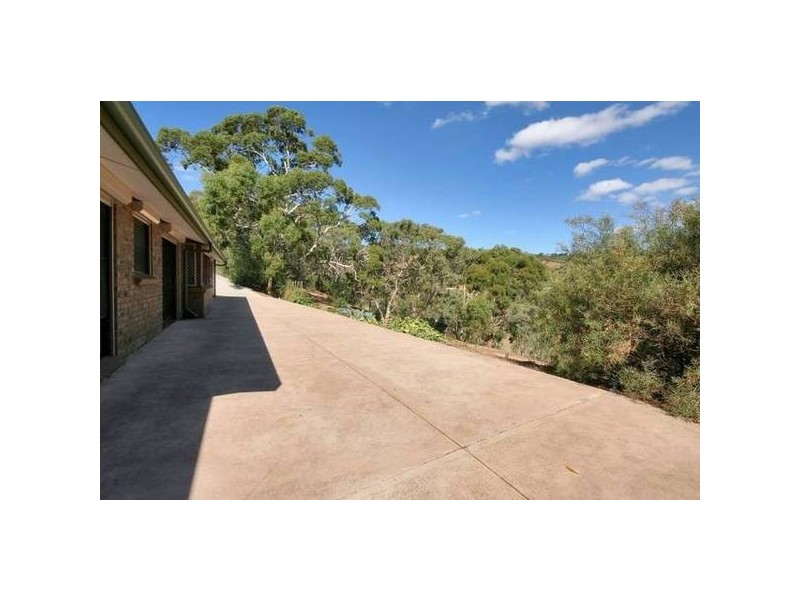 14 Melingie Court, Happy Valley SA 5159