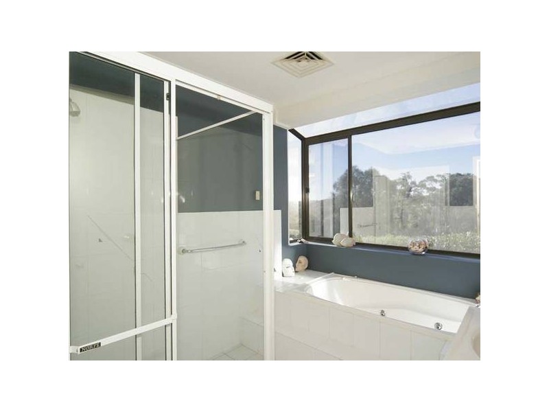 43 Kingfisher Circuit, Flagstaff Hill SA 5159