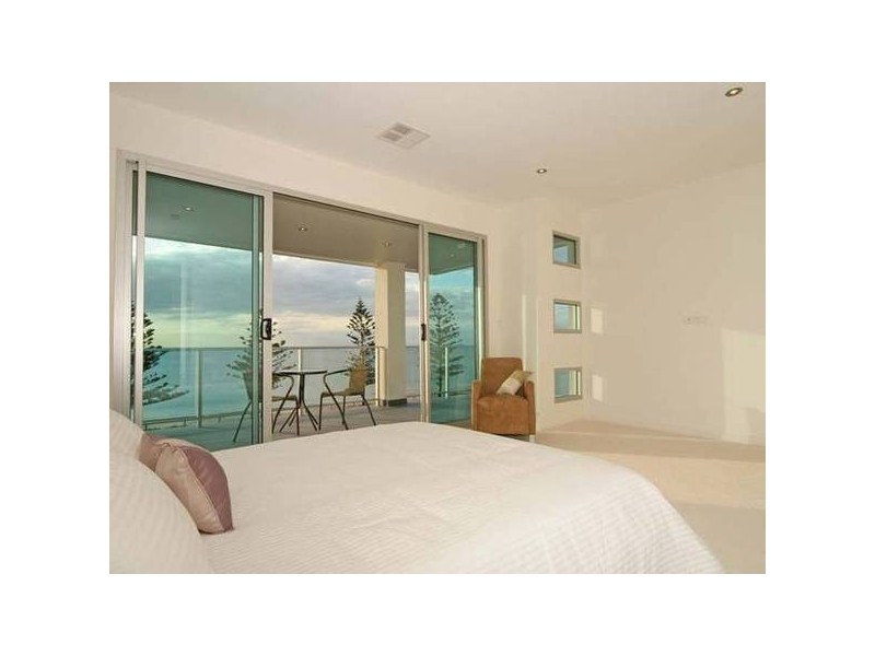 26 Esplanade, Christies Beach SA 5165