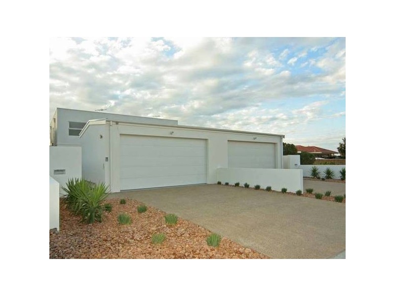 26 Esplanade, Christies Beach SA 5165