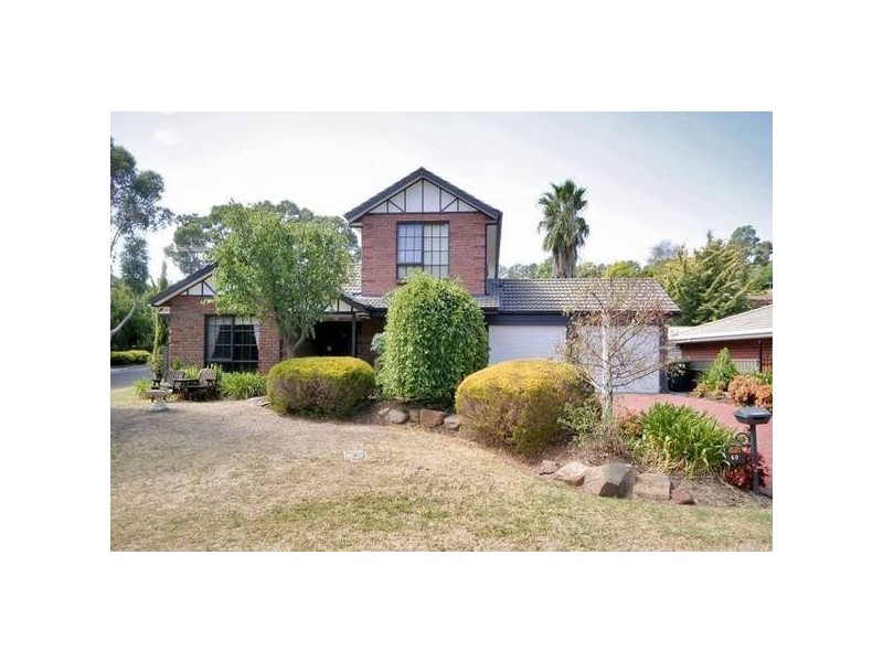 60 Horseshoe Drive, Aberfoyle Park SA 5159
