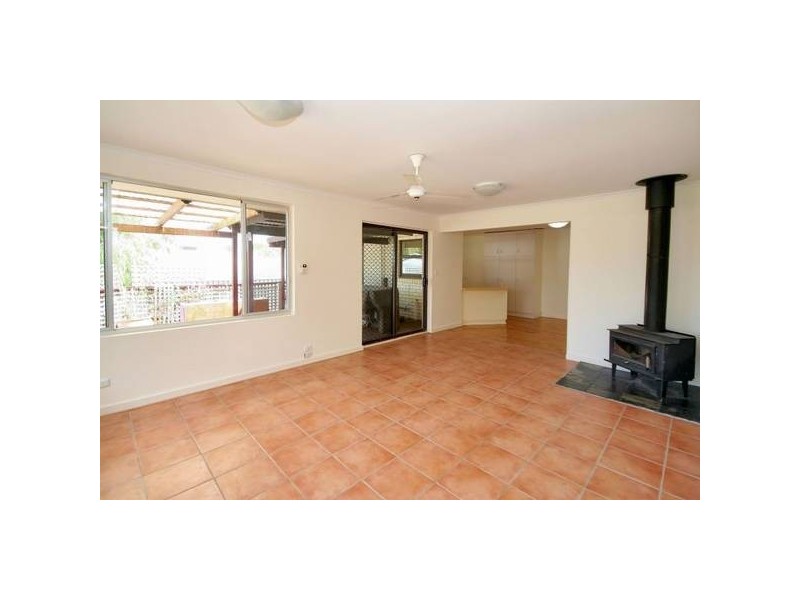 30 Roxanne Avenue, Aberfoyle Park SA 5159