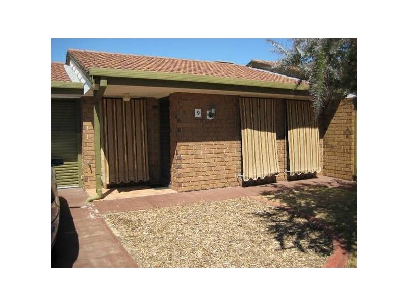 9/3 Woodcock Place, Morphett Vale SA 5162