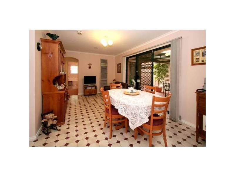 2 Orange Grove, Mitchell Park SA 5043